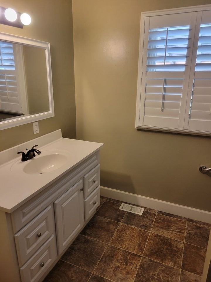 545 N O St - Photo 7 of 10