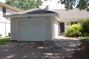 featured image of 3724 Clover Cir