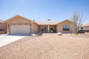 featured image of 1124 Pajarito Dr