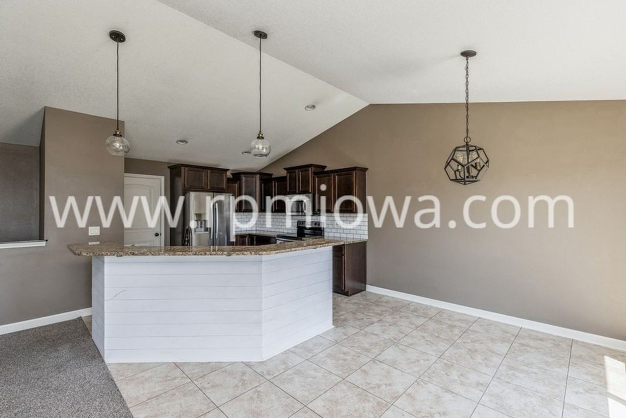 3709 Nw Kline St - Photo 6 of 18