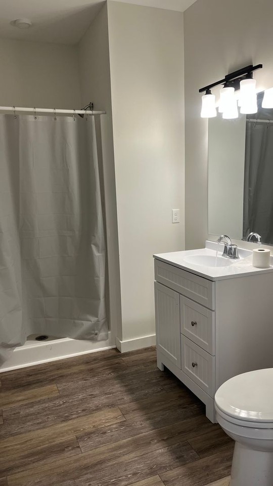 201 Bridge Street - Photo 6 of 21