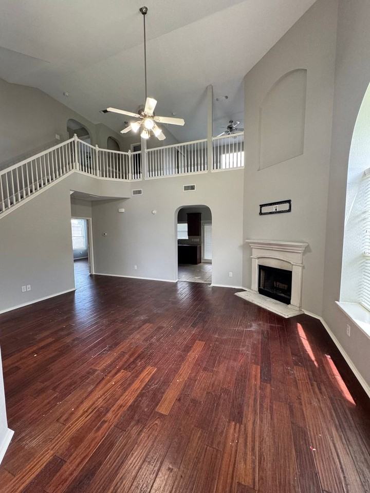 6504 Tierra Dr - Photo 2 of 14