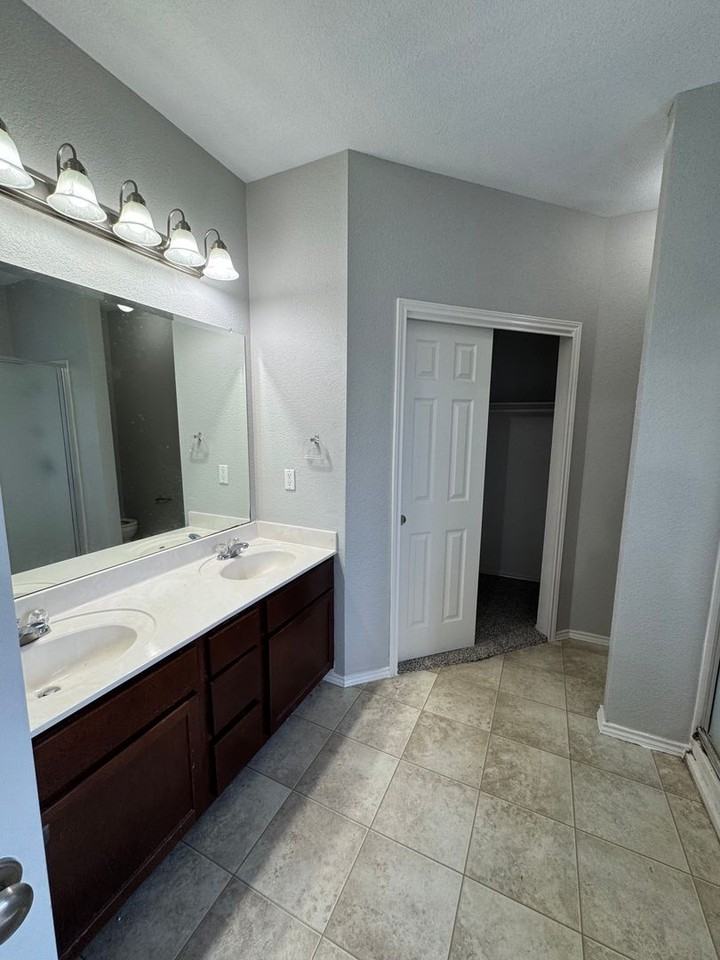 6504 Tierra Dr - Photo 5 of 14