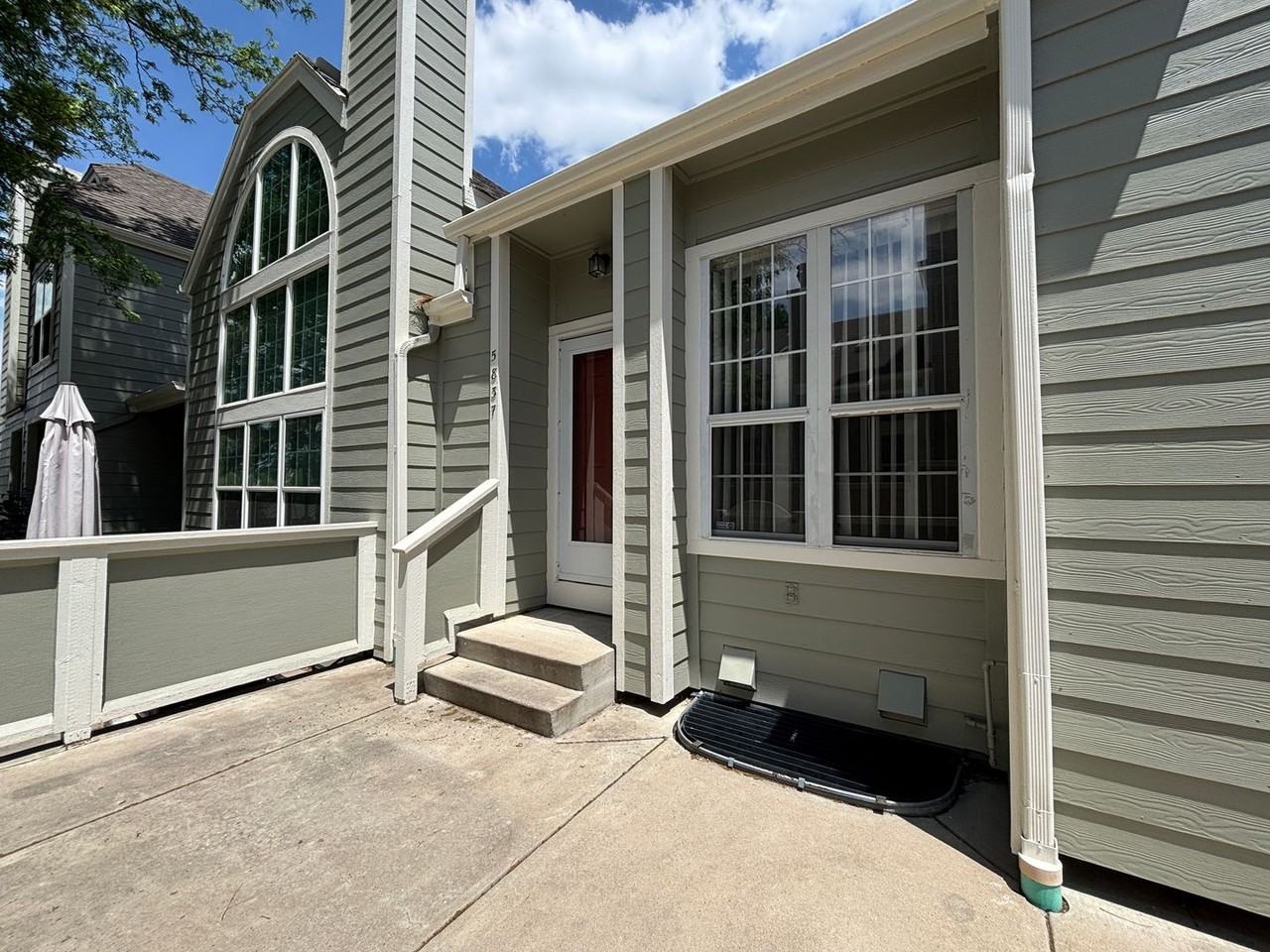 5837 W Atlantic Pl - Photo 2 of 16