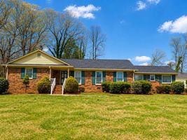 featured image of 1225 Woodhaven Dr