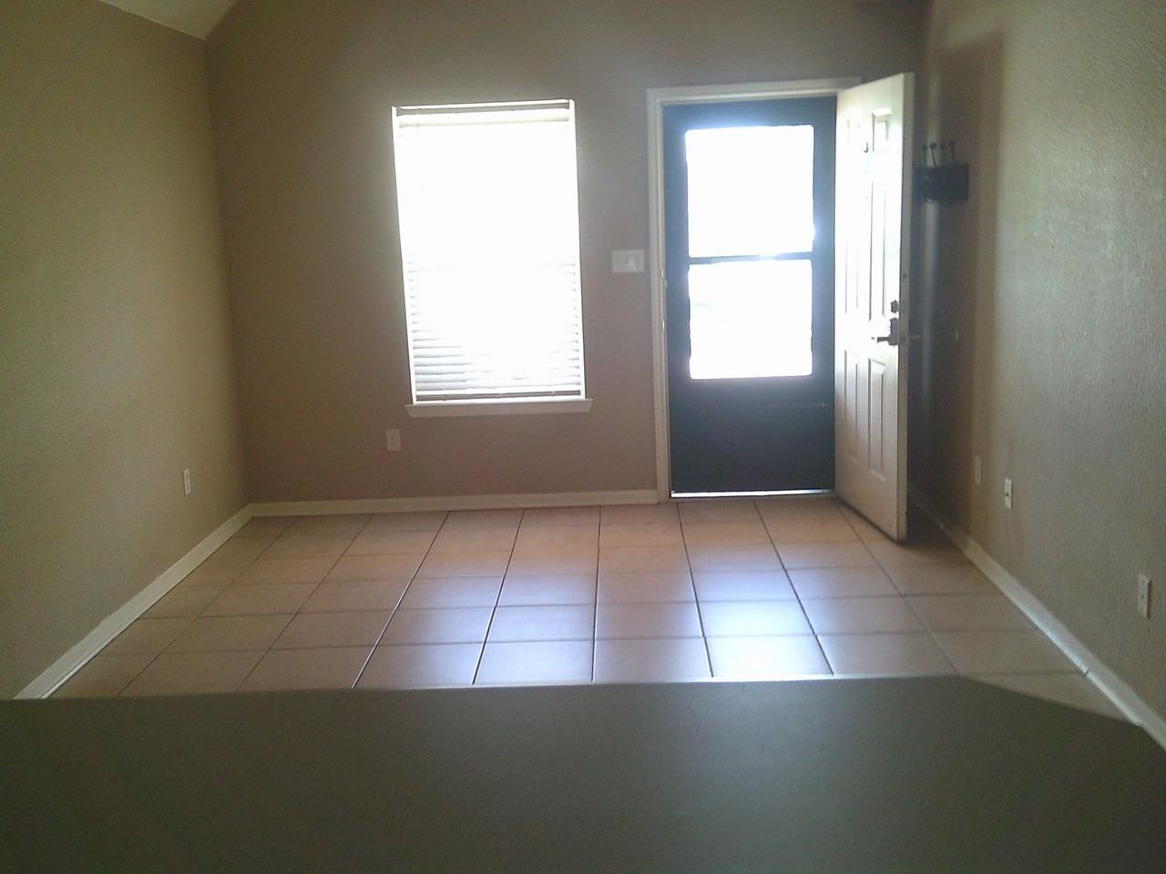 3511 Westwood Dr #B - Photo 3 of 23