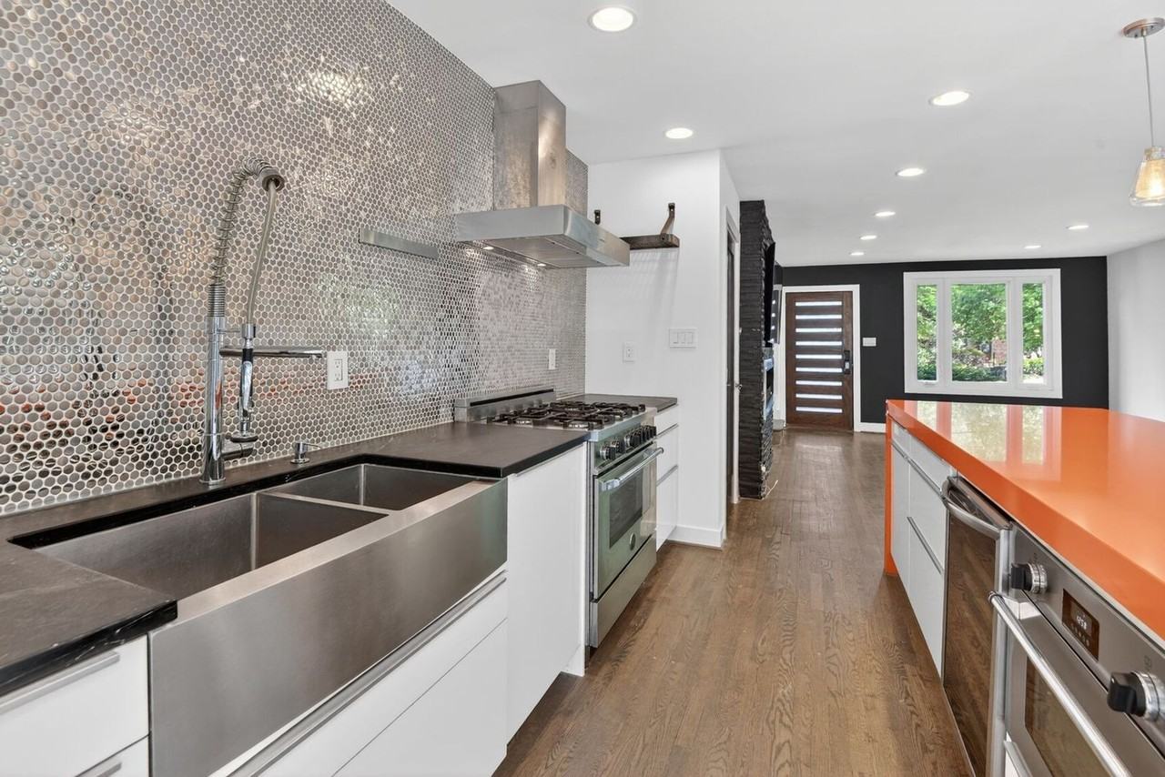 4416 Reno Rd Nw - Photo 3 of 42