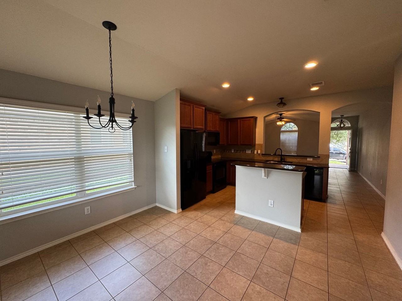 6725 Cold Water Dr - Photo 6 of 12