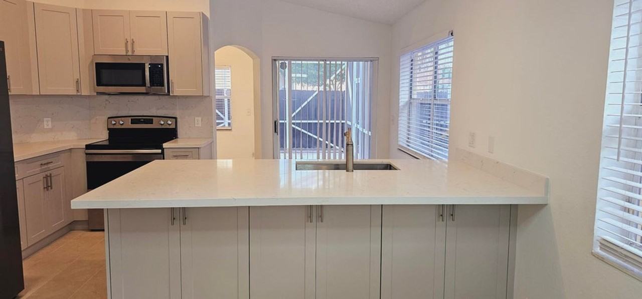 10780 Cypress Lake Ter - Photo 2 of 13