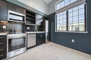 A20 Deco Flat Apts. - 2259 - Photo 1 of 1