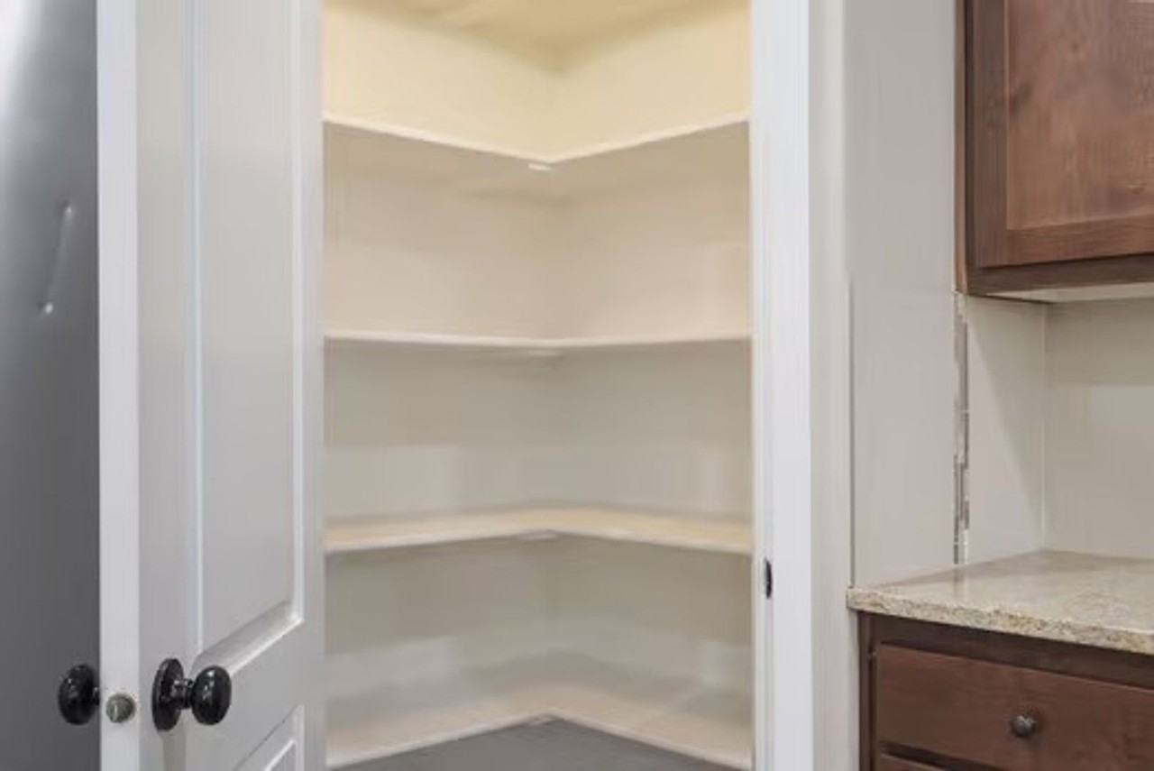 2630 Ne 131st Ct - Photo 7 of 17