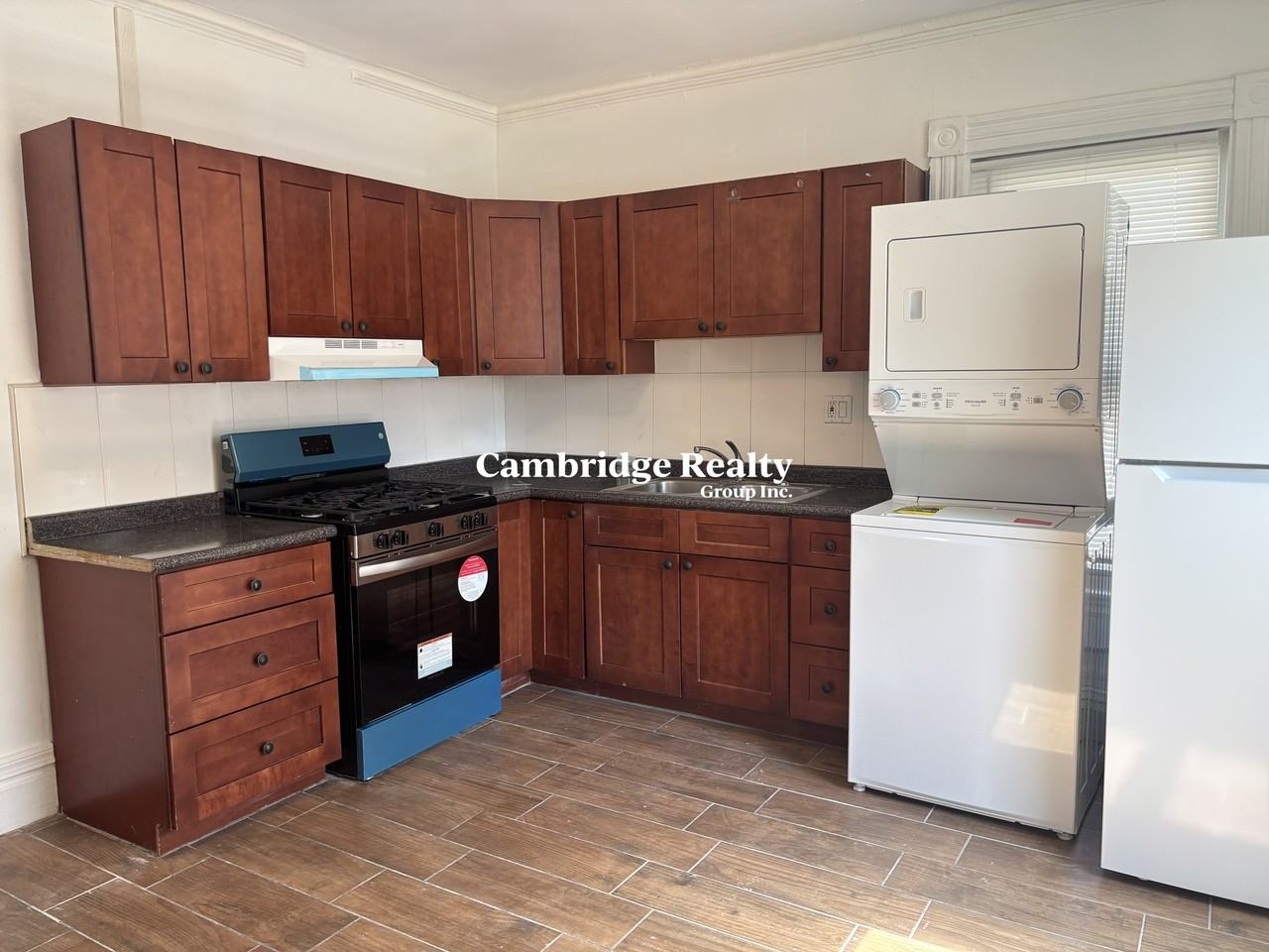 26 Armington St #2T - Photo 2 of 13