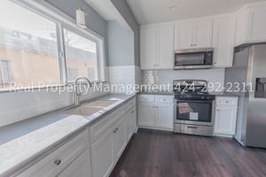 featured image of 1354 E 23rd St
