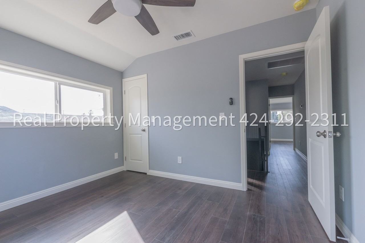 1354 E 23rd St - Photo 7 of 28