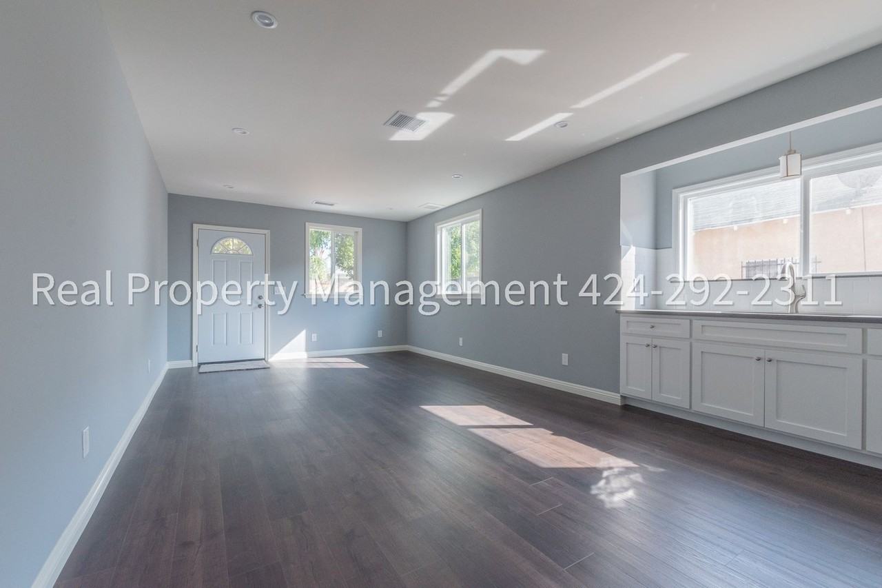 1354 E 23rd St - Photo 2 of 28