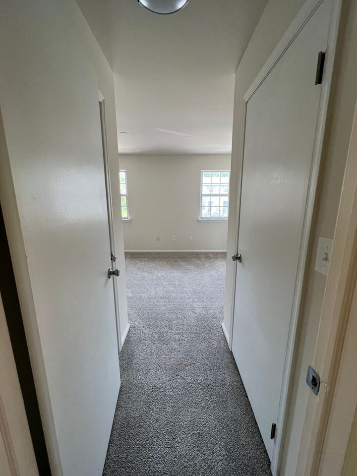 509 Old Forge Dr - Photo 5 of 21