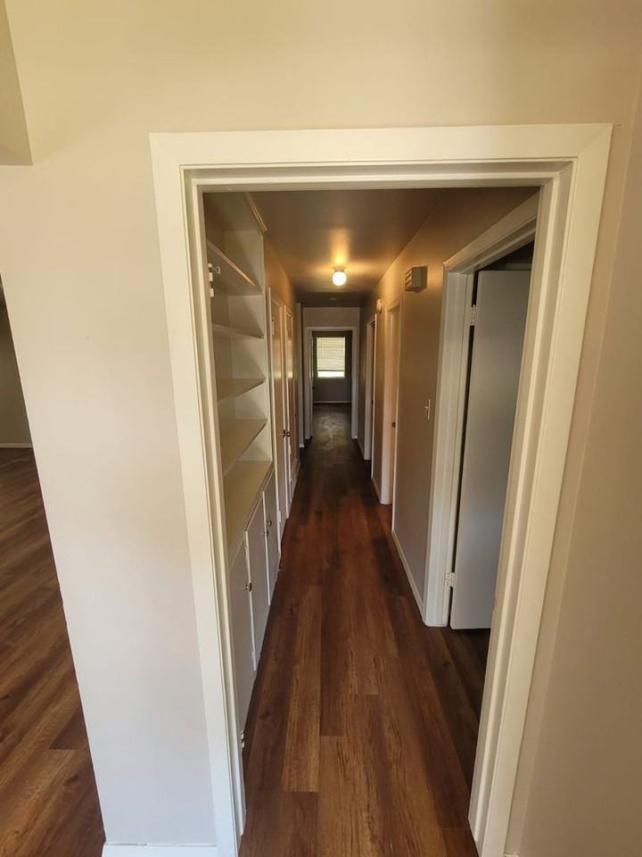 2217 Druid Dr - Photo 3 of 11