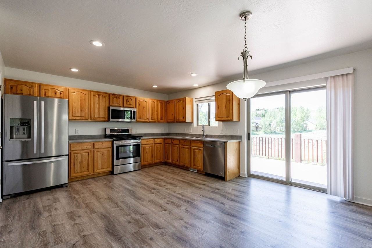 5823 Sagebrook Dr - Photo 6 of 30