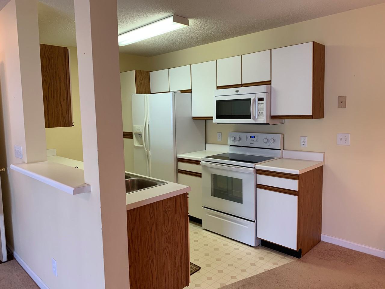 2136 Clearwater Dr #F - Photo 3 of 23