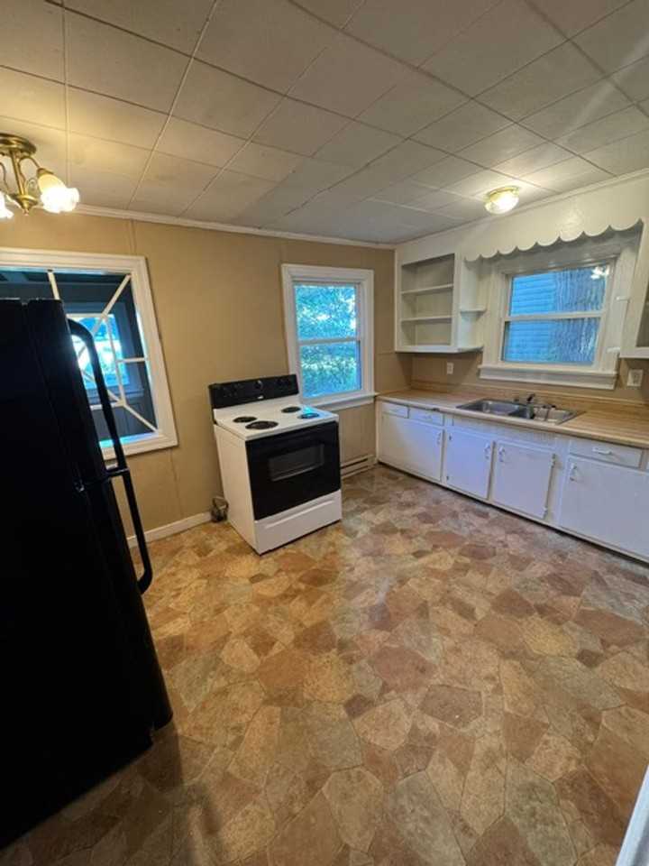 4428 Gaywood Dr - Photo 3 of 6