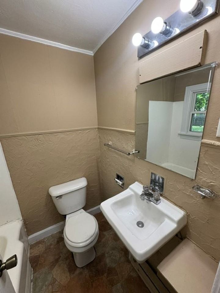 4428 Gaywood Dr - Photo 6 of 6