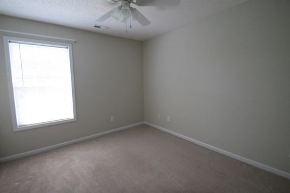 1171 Steele Meadows Dr - Photo 5 of 8