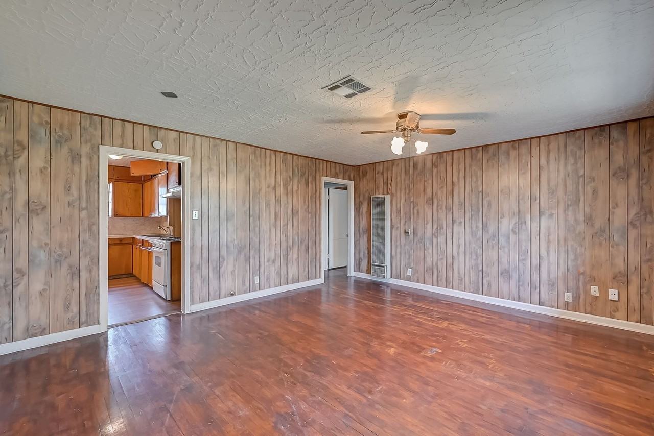 4905 Brinkley St - Photo 2 of 17