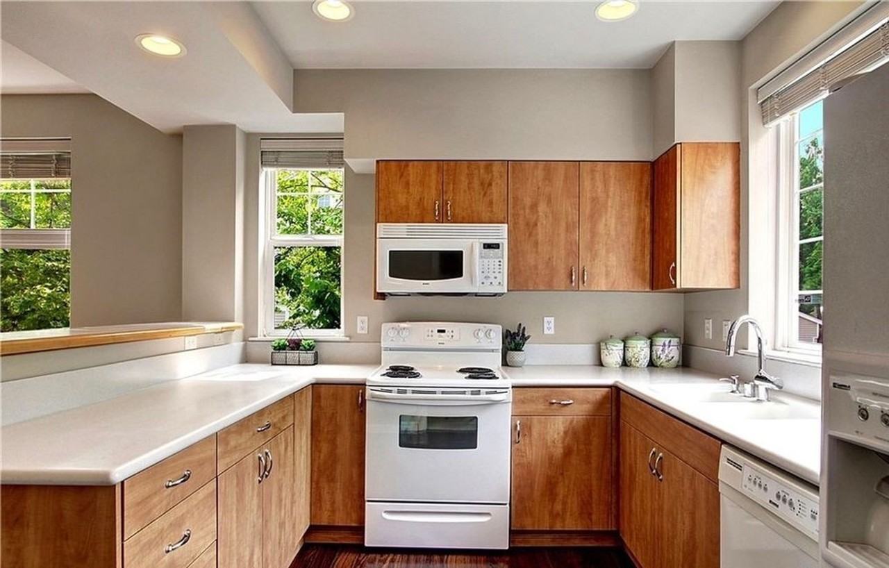 2030 132nd Ave Se #312 - Photo 3 of 17