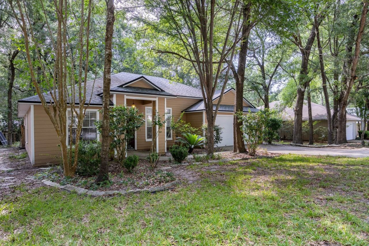 6106 Sw 85th St - Photo 2 of 24