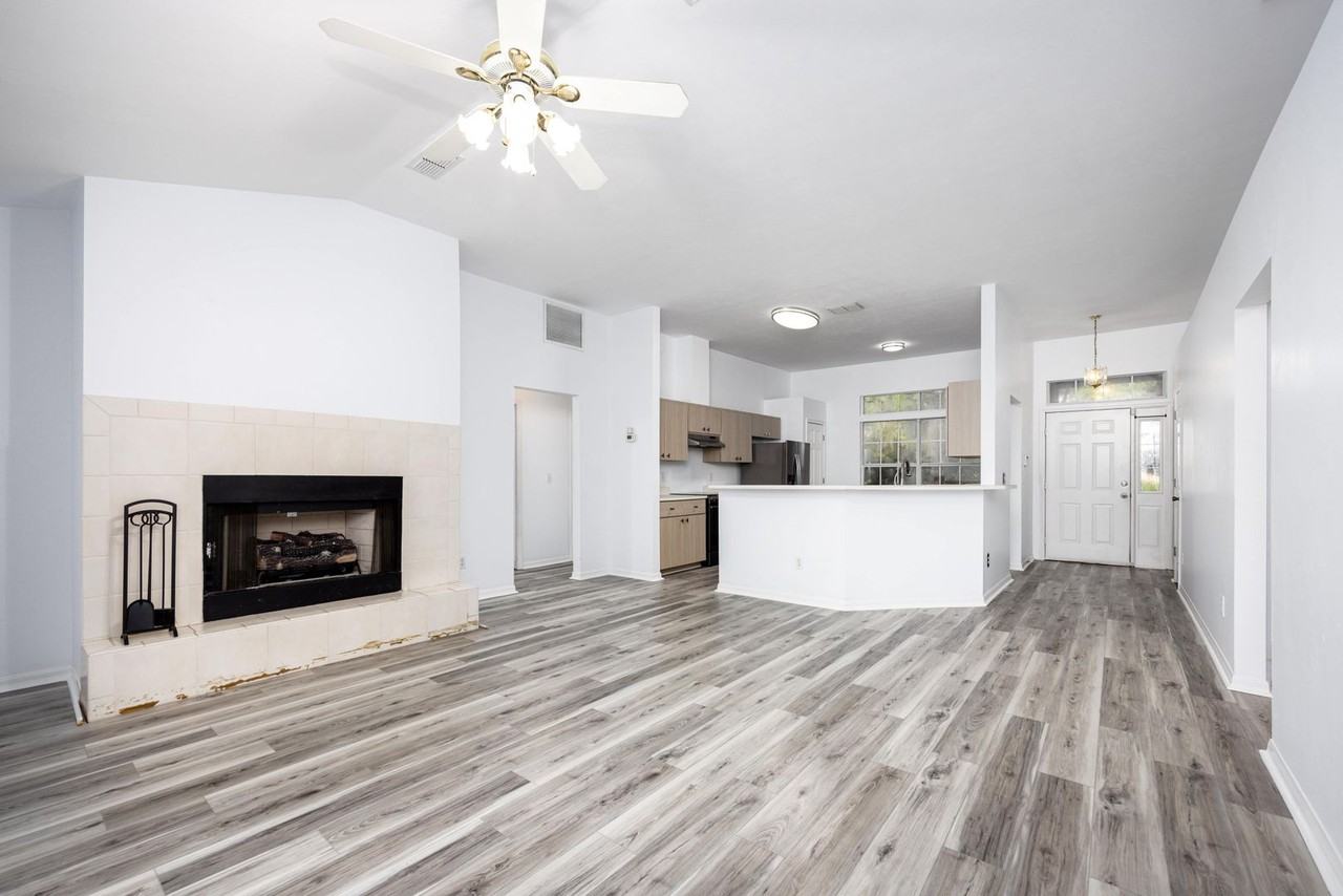 6106 Sw 85th St - Photo 7 of 24