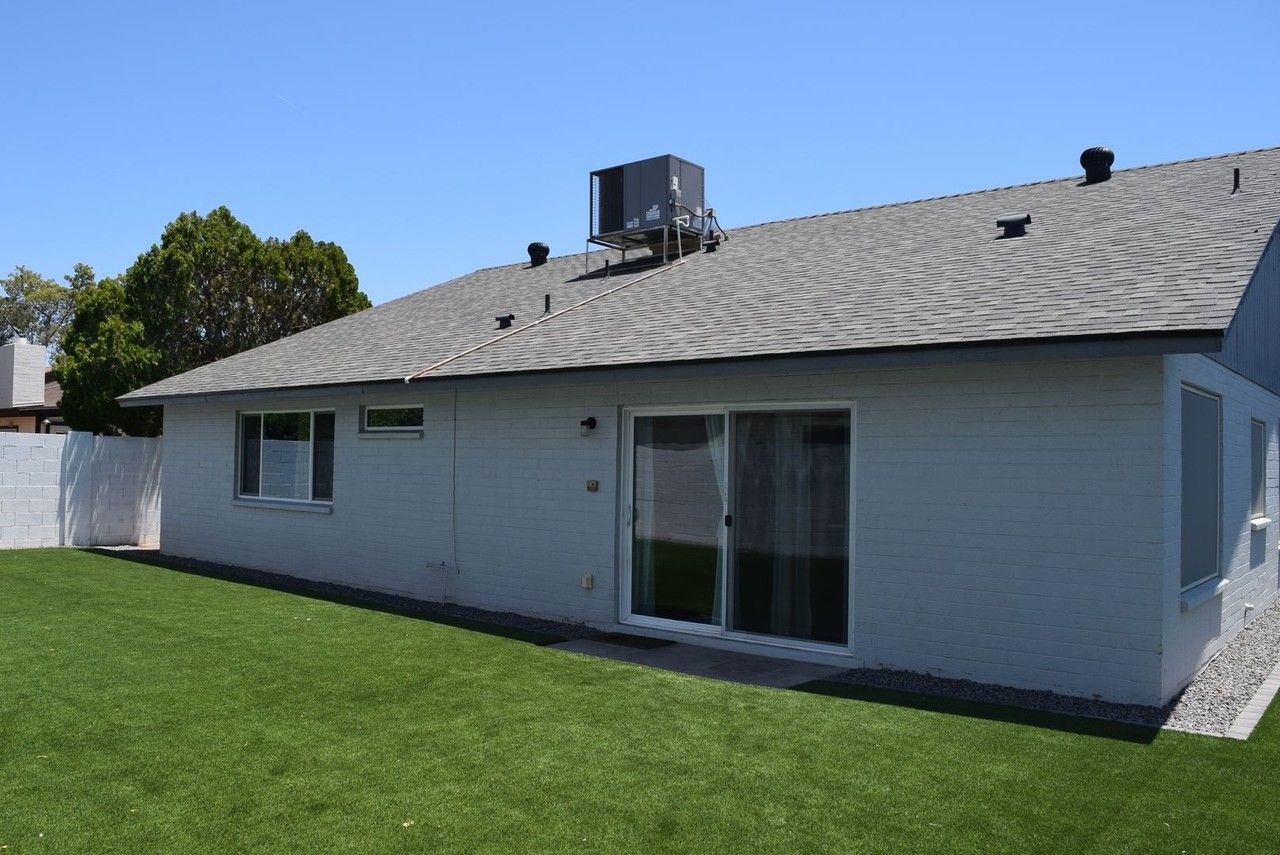 2006 W Silvergate Dr - Photo 3 of 14