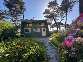 featured image of 1318 Nw Voyager Way