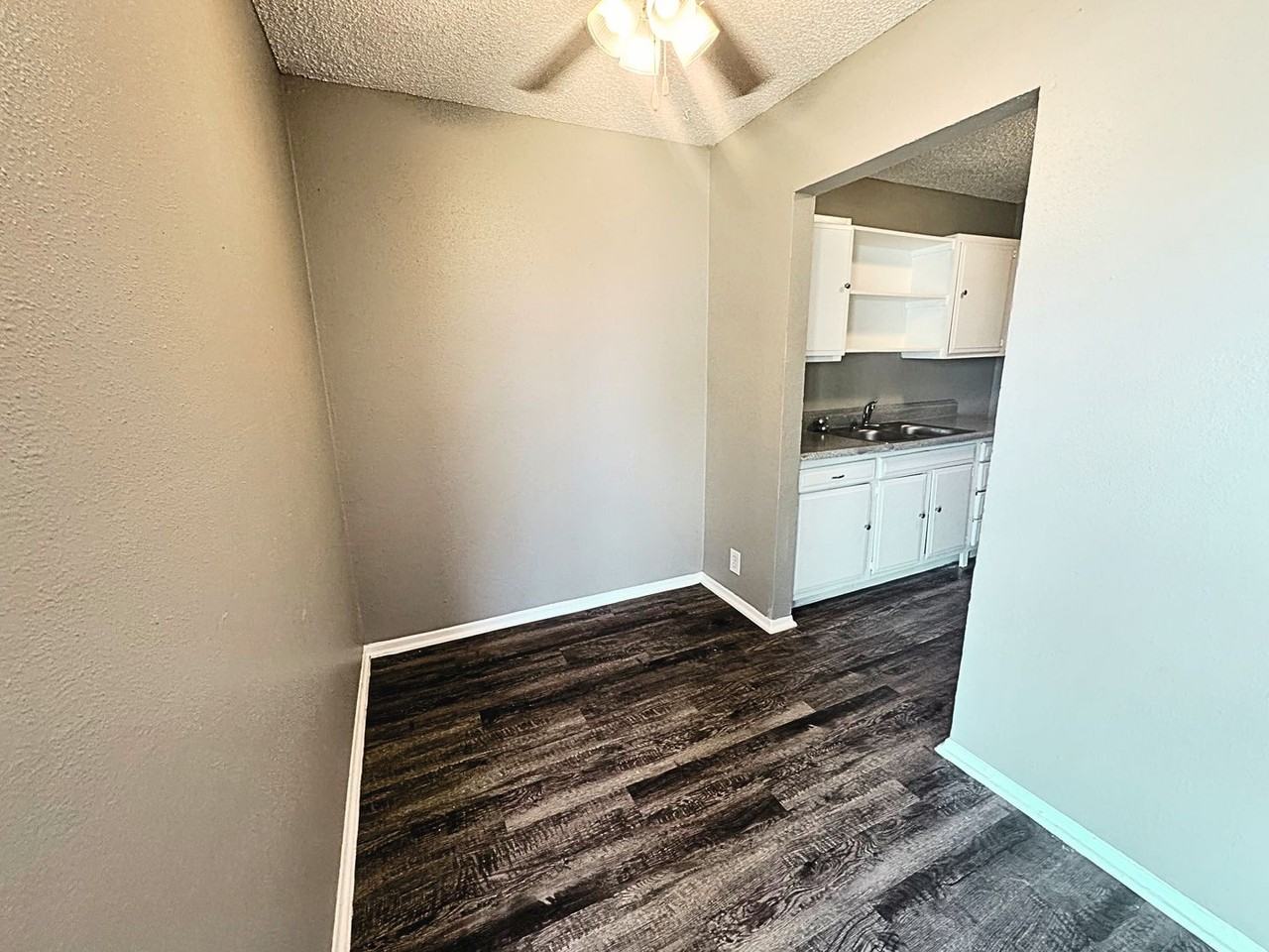 6827 Basilwood Dr - Photo 2 of 13