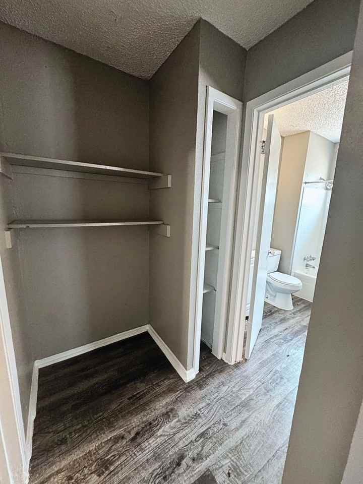 6827 Basilwood Dr - Photo 7 of 13