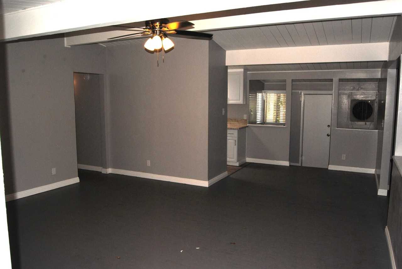 9 Dunlap St - Photo 2 of 17