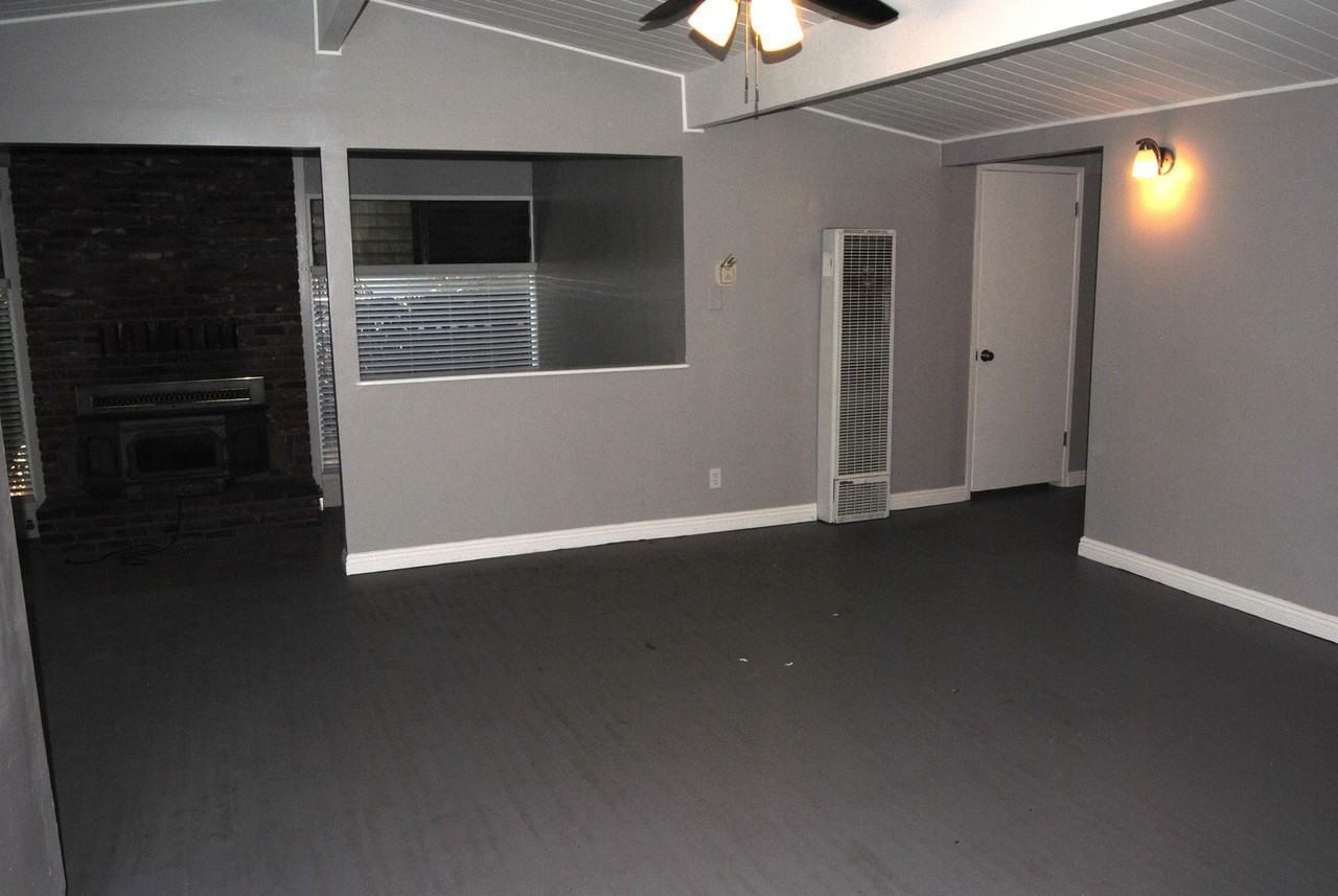 9 Dunlap St - Photo 3 of 17