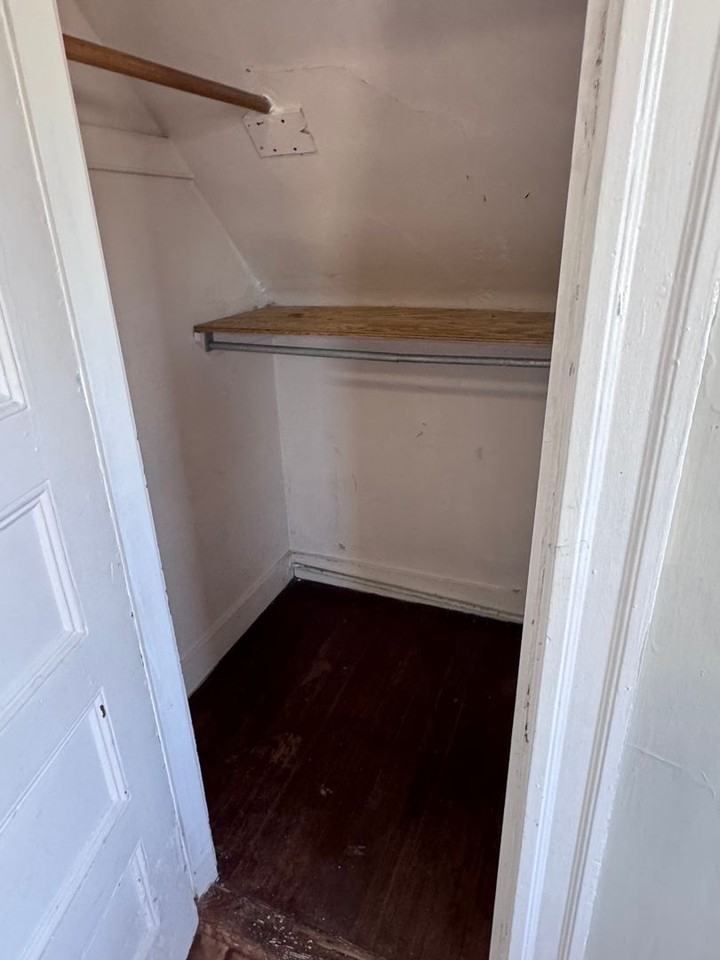9 Alcott St - Photo 7 of 16