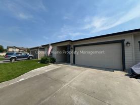 246 N Olivewood Ln - Photo 1 of 1