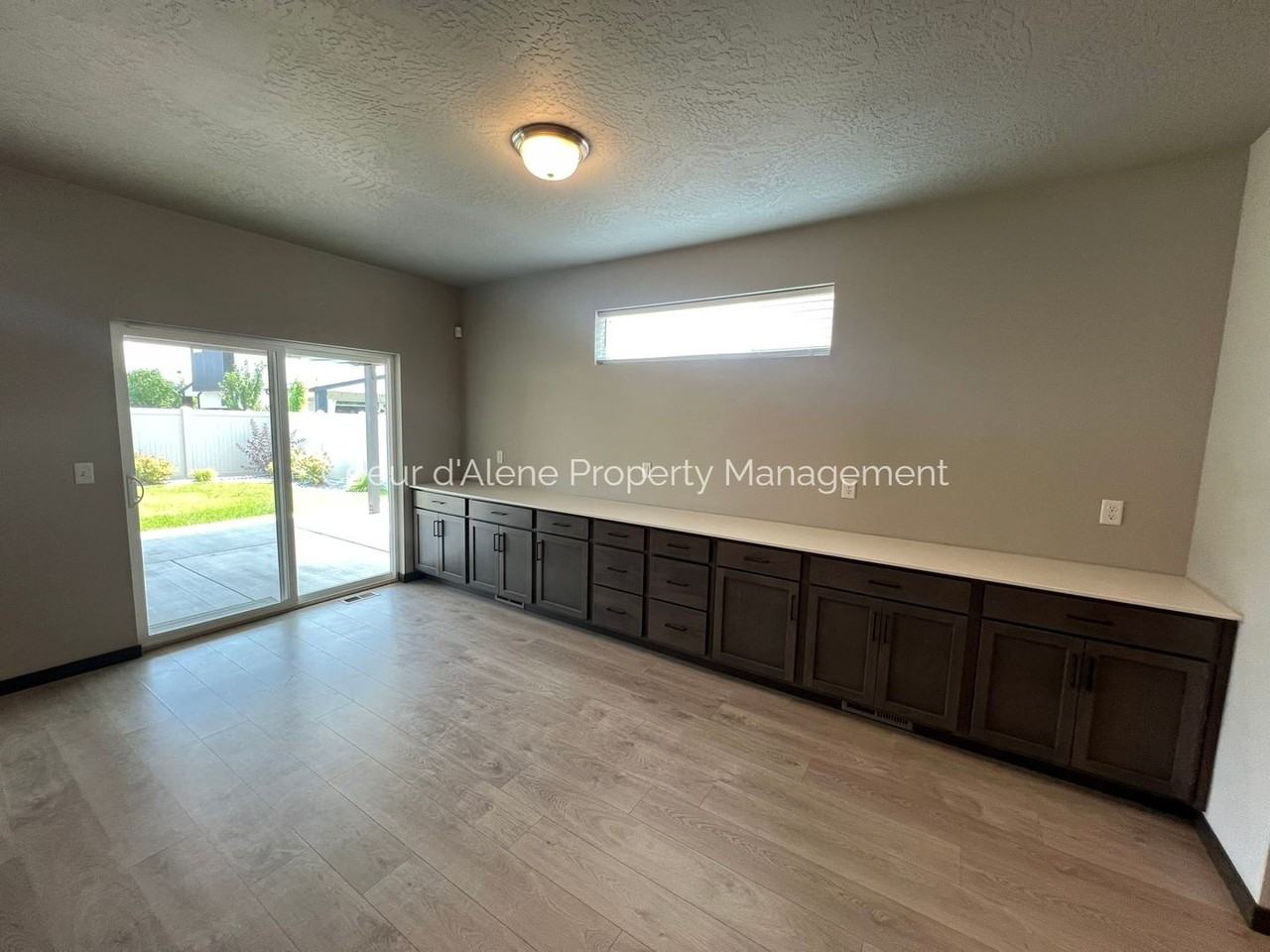 246 N Olivewood Ln - Photo 6 of 22