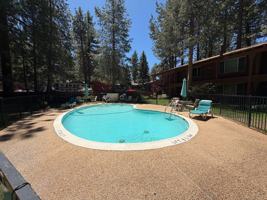 featured image of 3616 Spruce Ave #7
