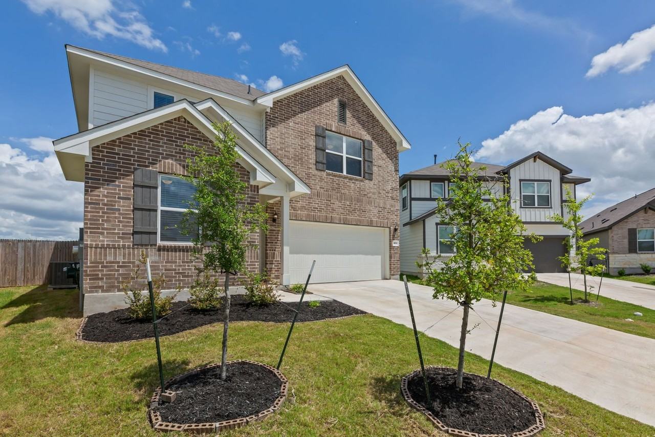 905 Palo Brea Loop - Photo 4 of 50