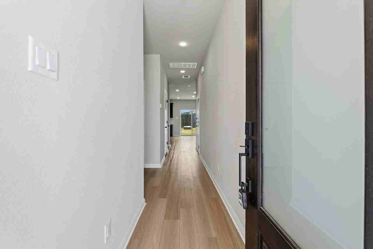 905 Palo Brea Loop - Photo 6 of 50