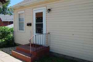 featured image of 2620 Sumner St