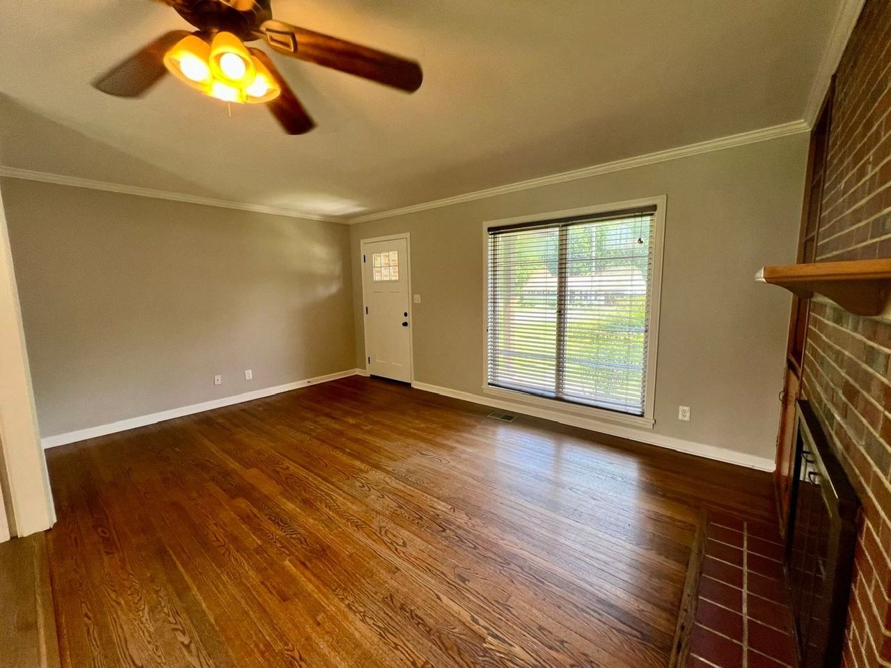 807 Peachtree St - Photo 3 of 22