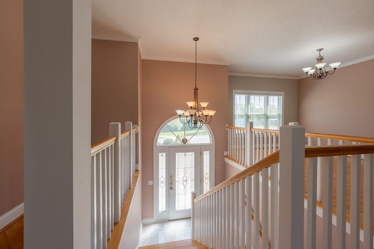1701 Stratford View Dr - Photo 7 of 50