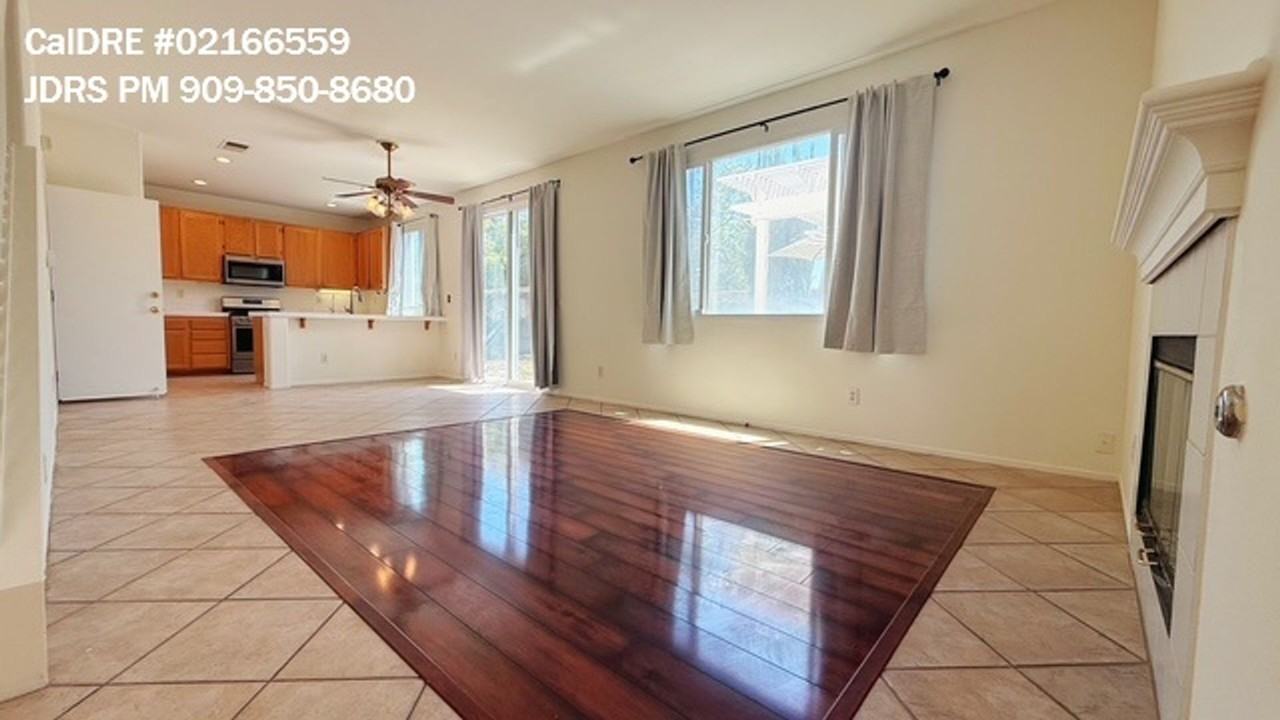 7371 Correspondence Dr - Photo 2 of 15