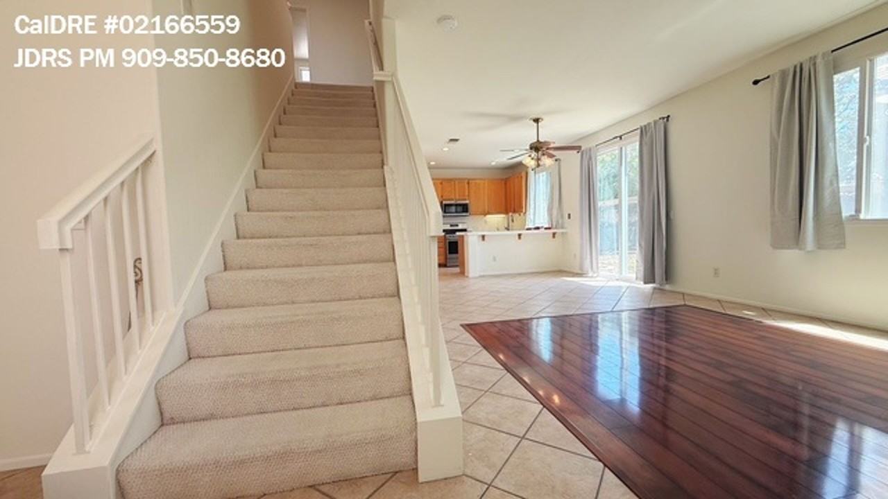 7371 Correspondence Dr - Photo 4 of 15
