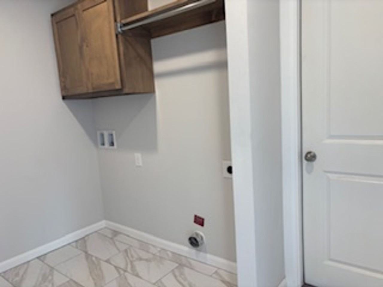 2941 Nw 195th St - Photo 2 of 15