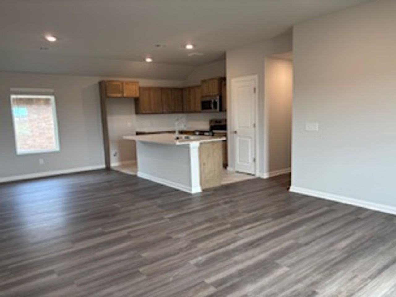 2941 Nw 195th St - Photo 3 of 15