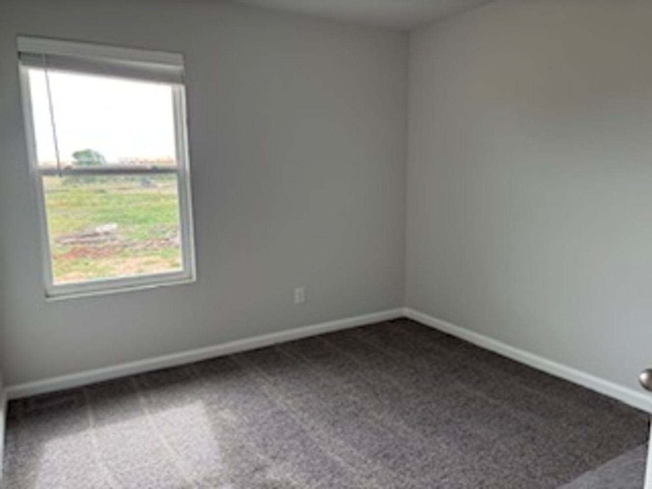 2941 Nw 195th St - Photo 7 of 15